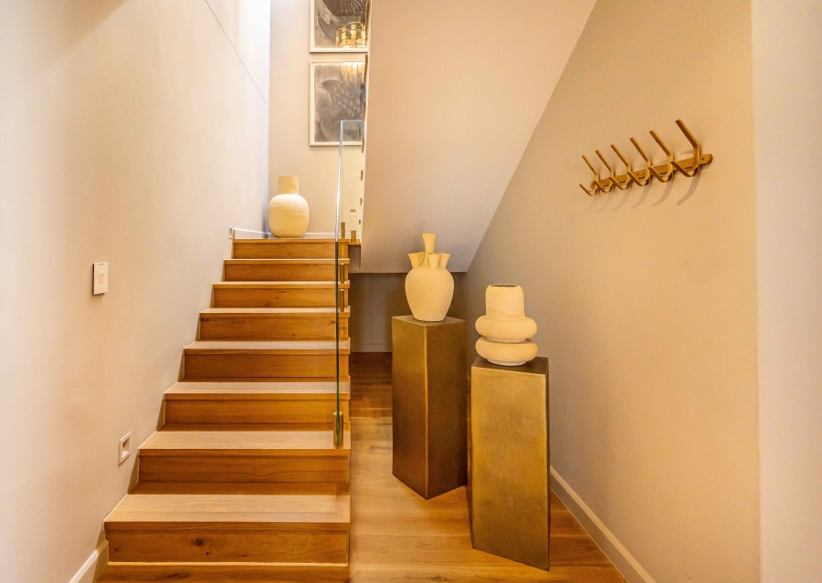 4 Bedroom Property for Sale in Fresnaye Western Cape